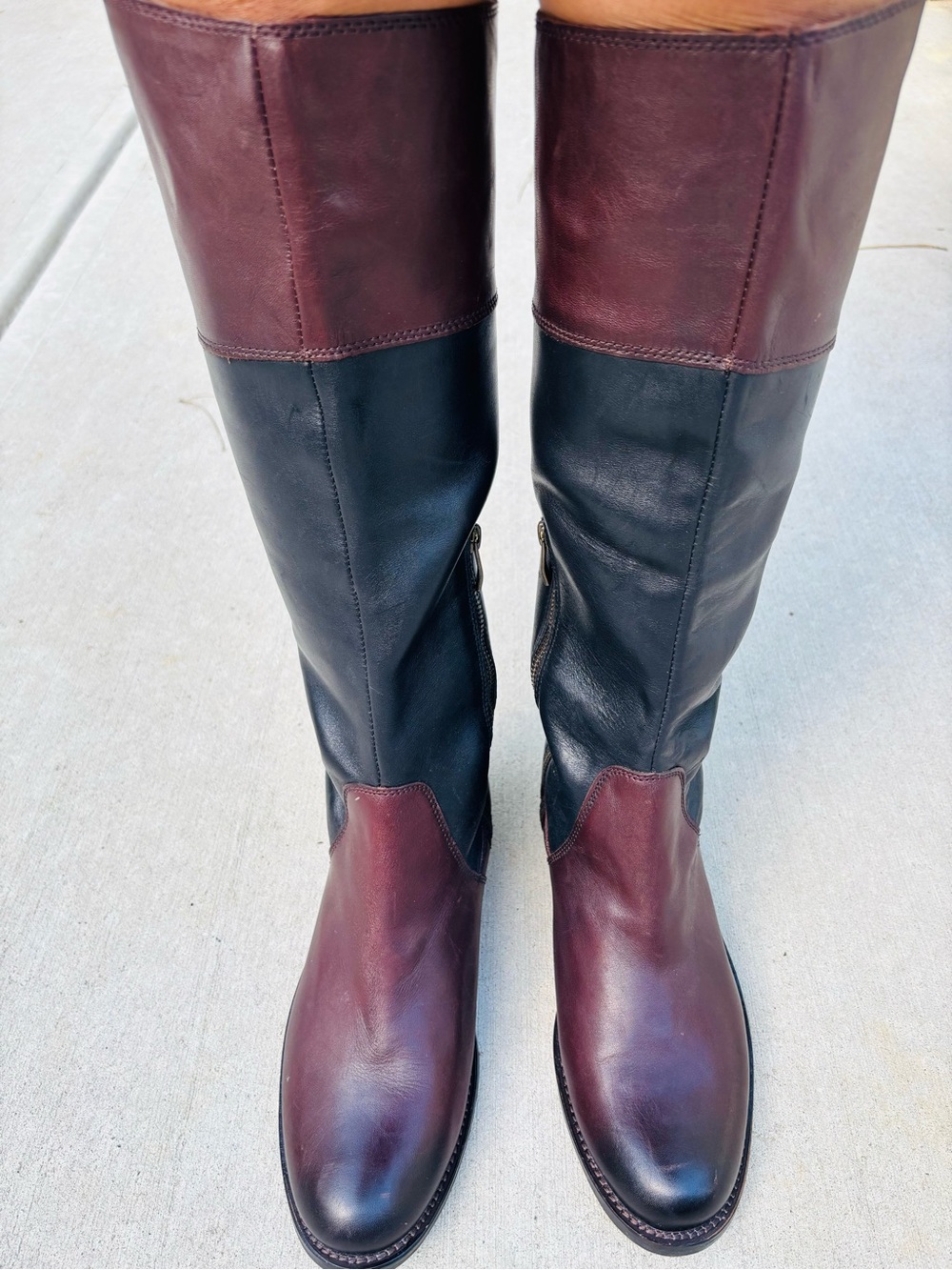 Vince Camuto Women's Two-Tone Leather Boots Riding Tall Black and Brown Size9.5 - Picture 8 of 15